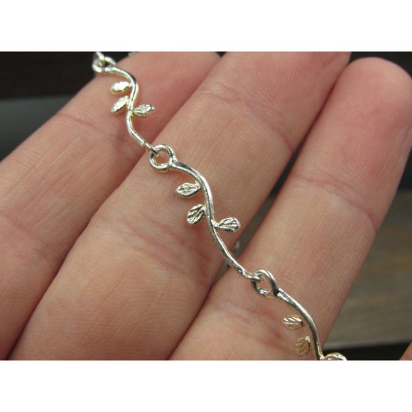 7" Sterling Silver Tarnished Floral Chain Bracelet Vintage Elegant Beautiful - Picture 3 of 6